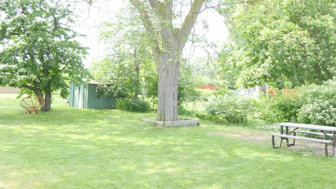 Richview Gardens Apartment Toronto